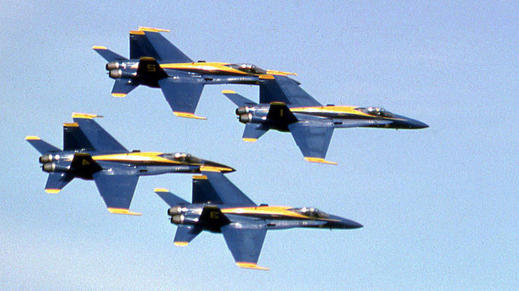 Blue Angels Airplanes flying in the sky